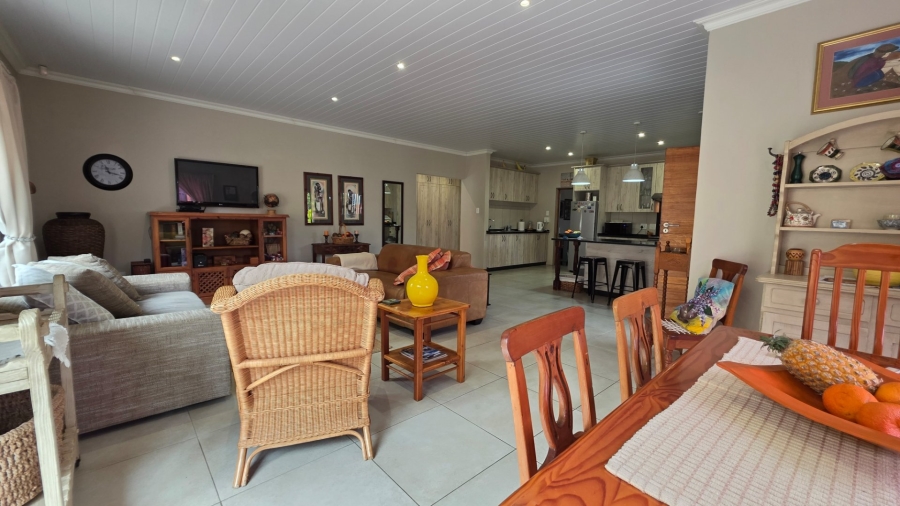 2 Bedroom Property for Sale in Dana Bay Western Cape